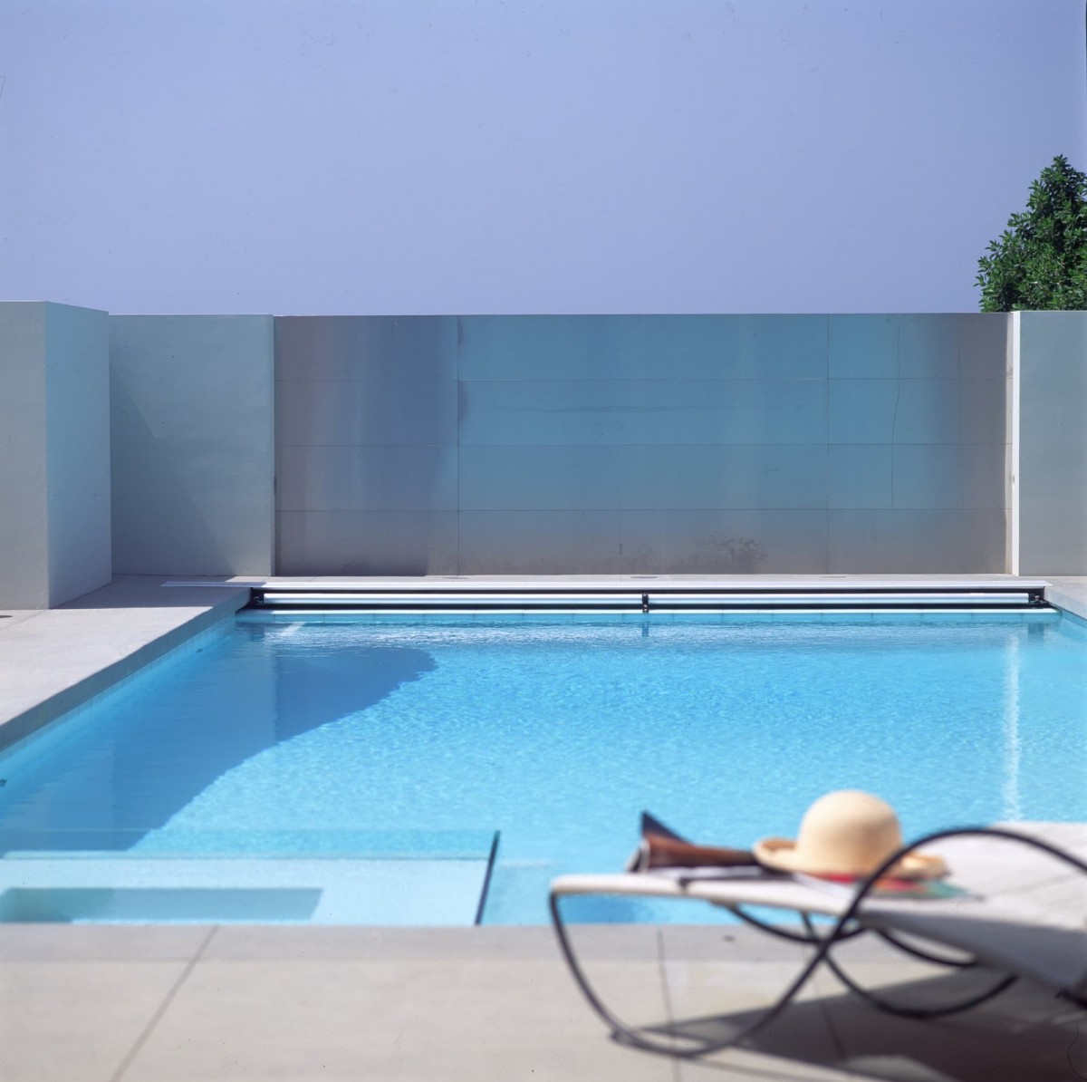 Addition to Neutra Beach House