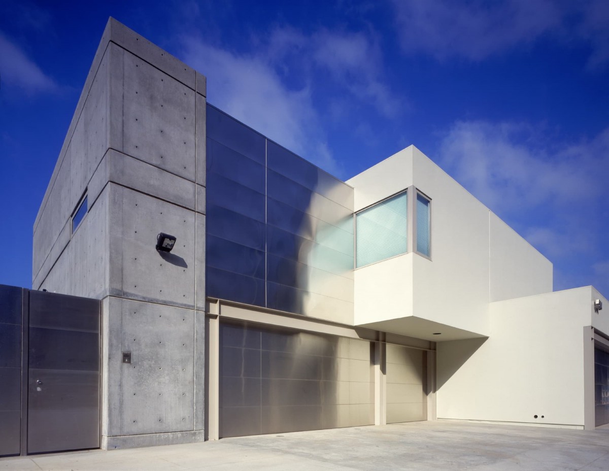 Addition to Neutra Beach House