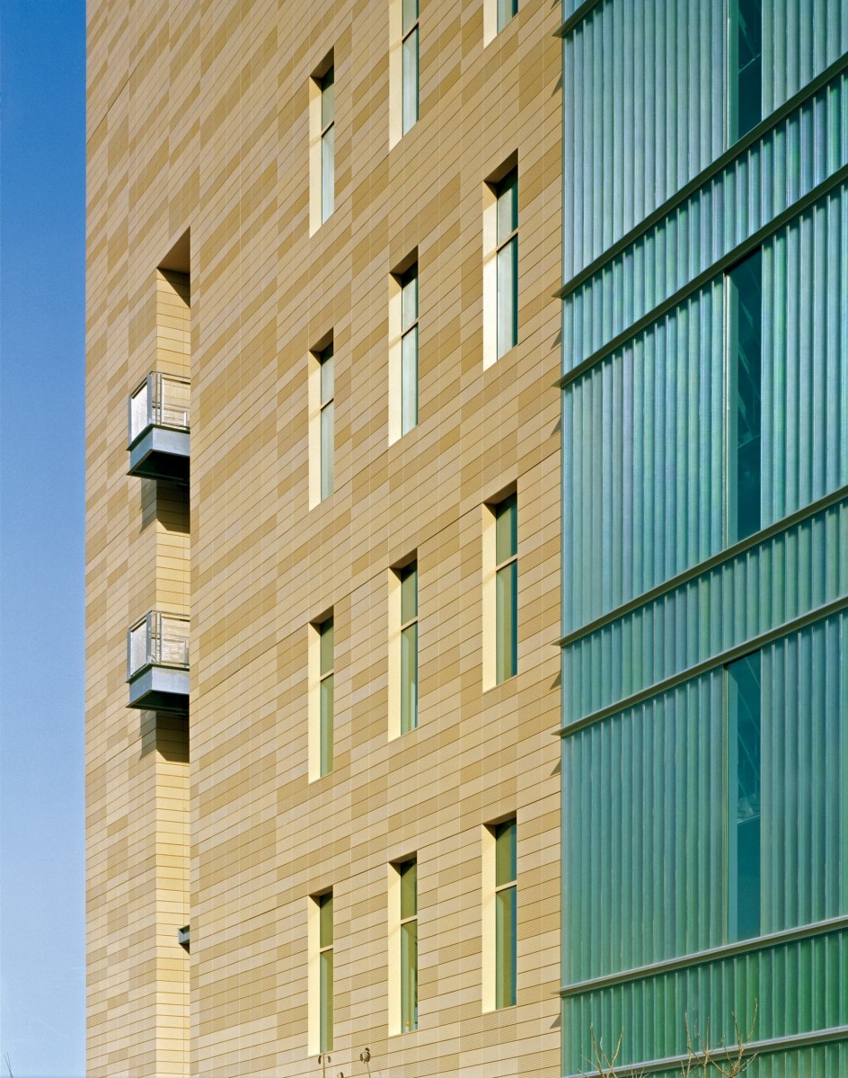 675 W Kendall St. Biotech Research Laboratory