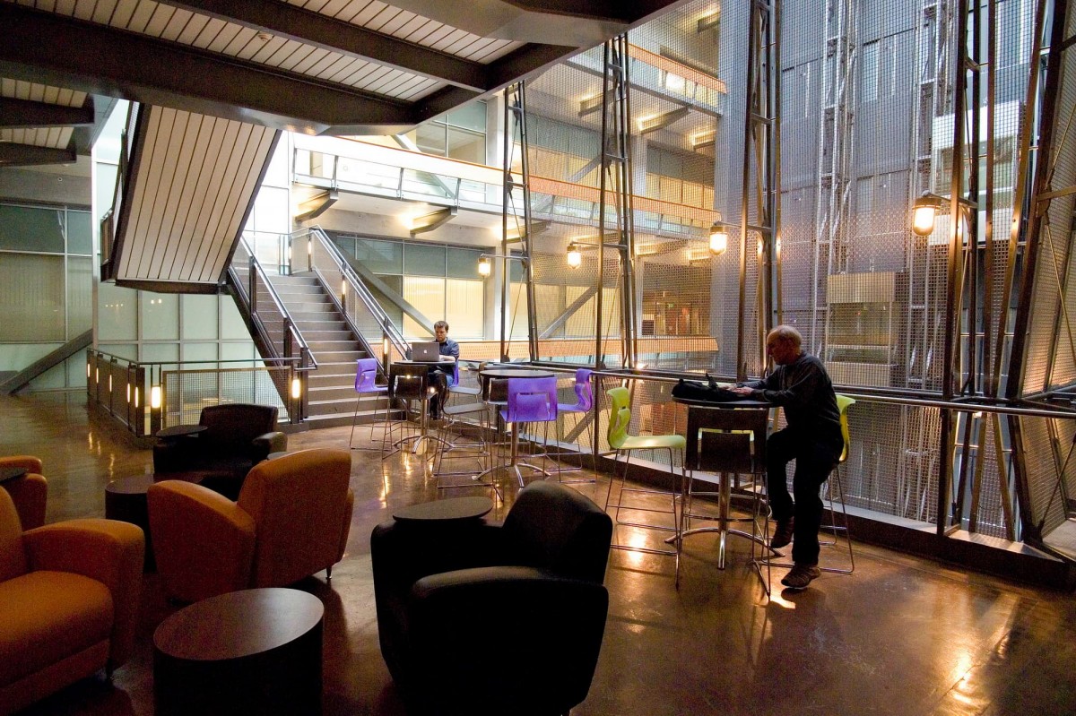 675 W Kendall St. Biotech Research Laboratory