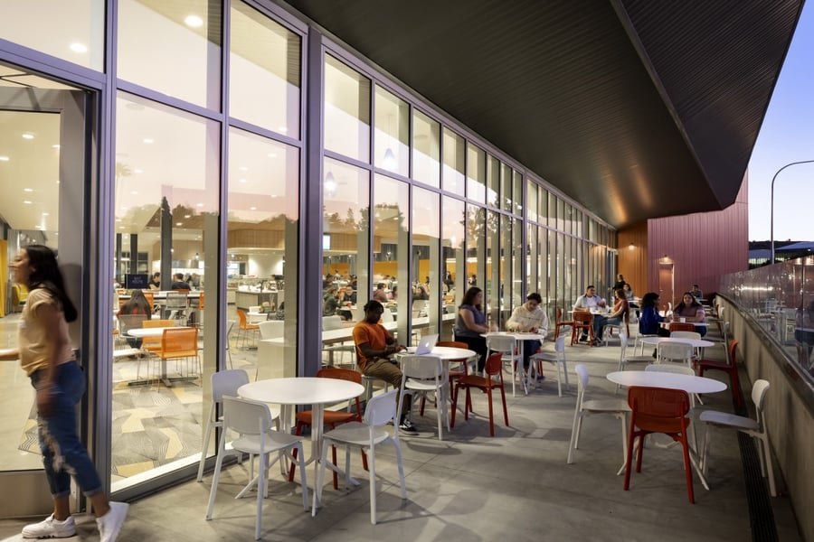 Cal Poly Pomona Dining Commons EYRC Architects