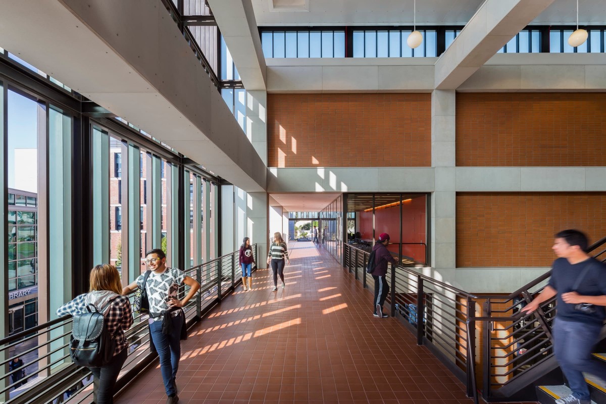 ELAC Student Center and Bookstore
