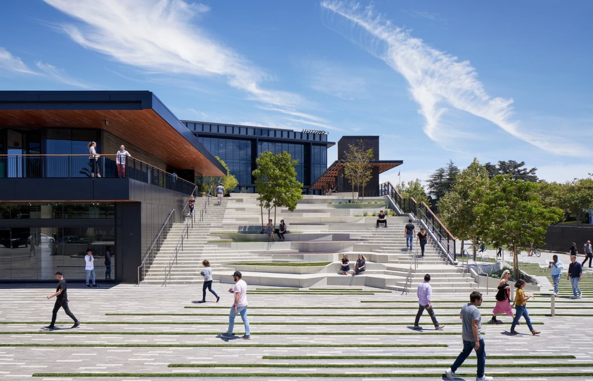 The Culver Steps Front View