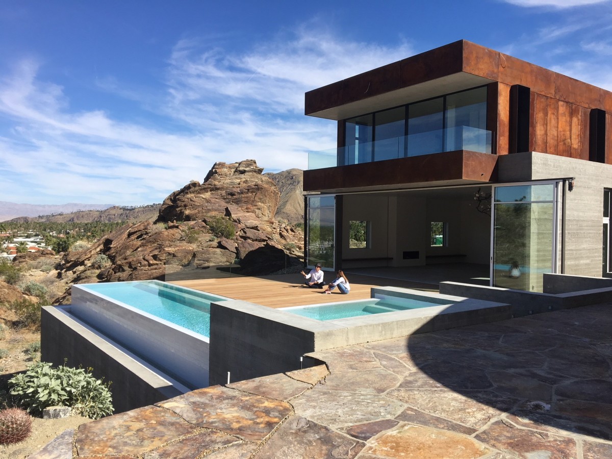 Ridge Mountain Residence Debuts At Modernism Week